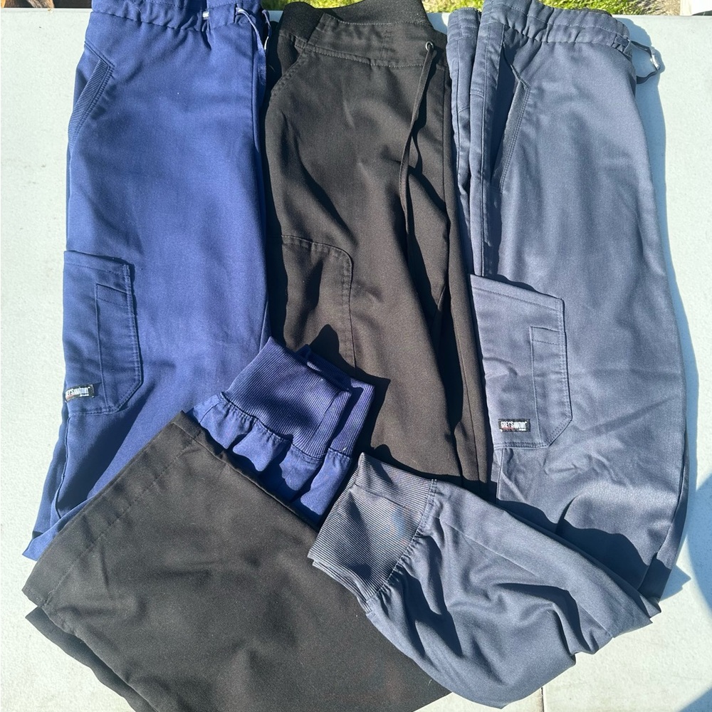 3 pair Scrub pants